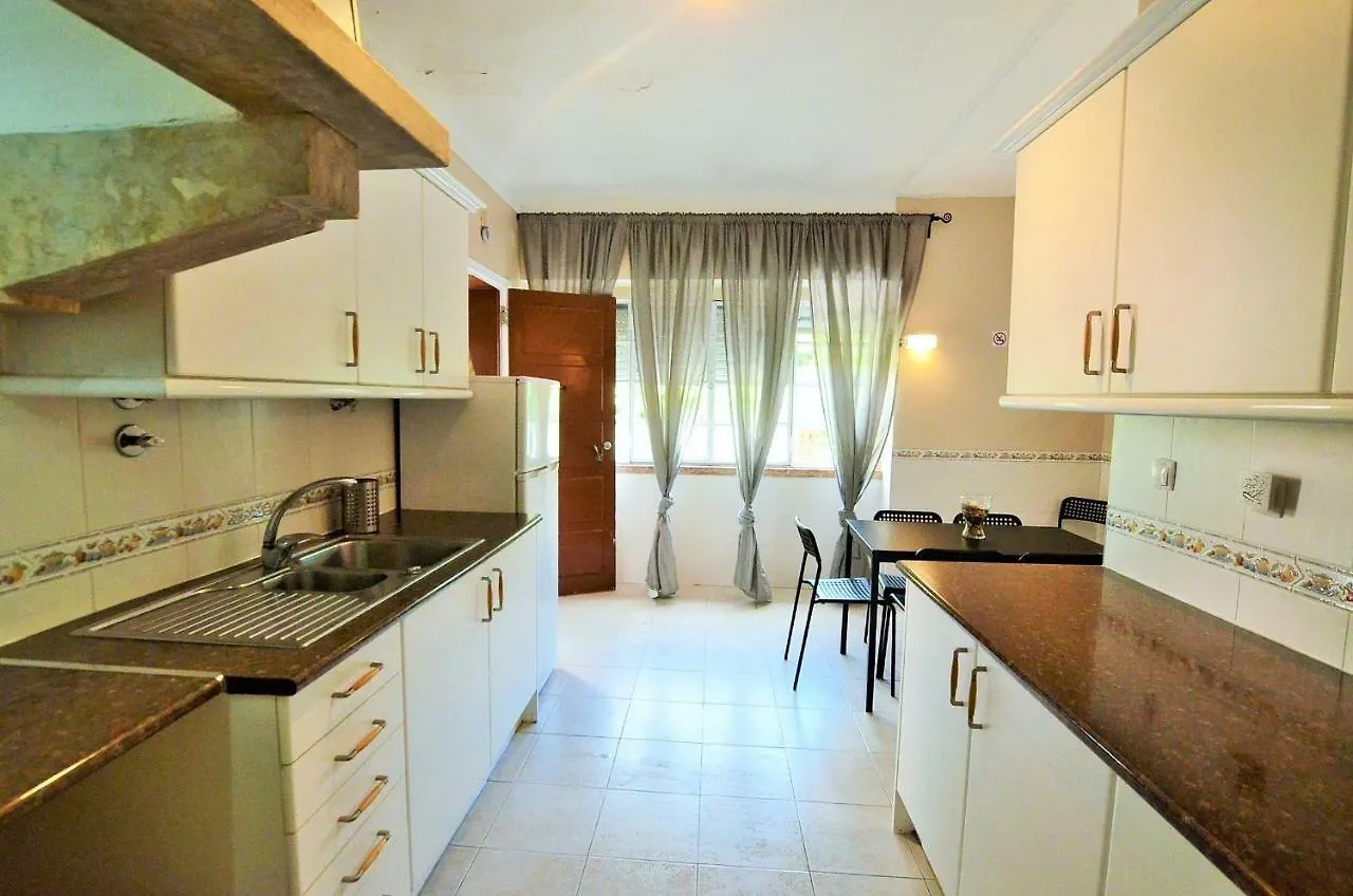 Apartamento Avenida De Roma Hotel Lisbon