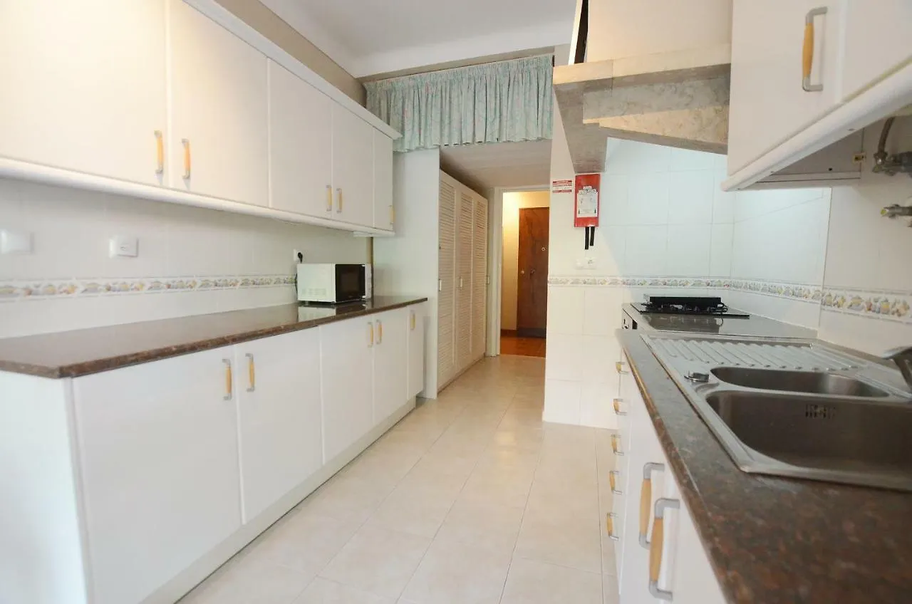 Apartment Apartamento Avenida De Roma Hotel Lisbon Portugal